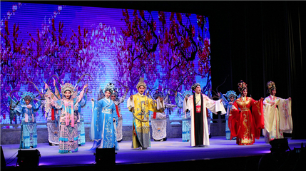 藝術名家走進廣州粵劇藝術博物館 文藝創(chuàng)作的浸潤與共鳴